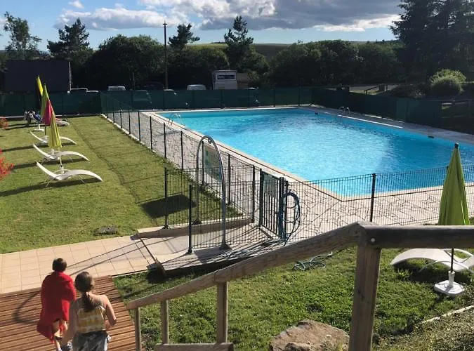 Super Le Bessard 6 Couchages Le Bois De La Reine Apartman *