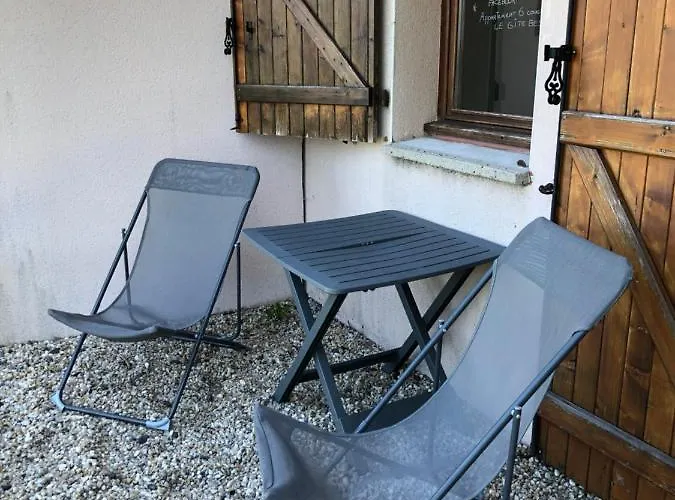 Super Le Bessard 6 Couchages Le Bois De La Reine Apartman *